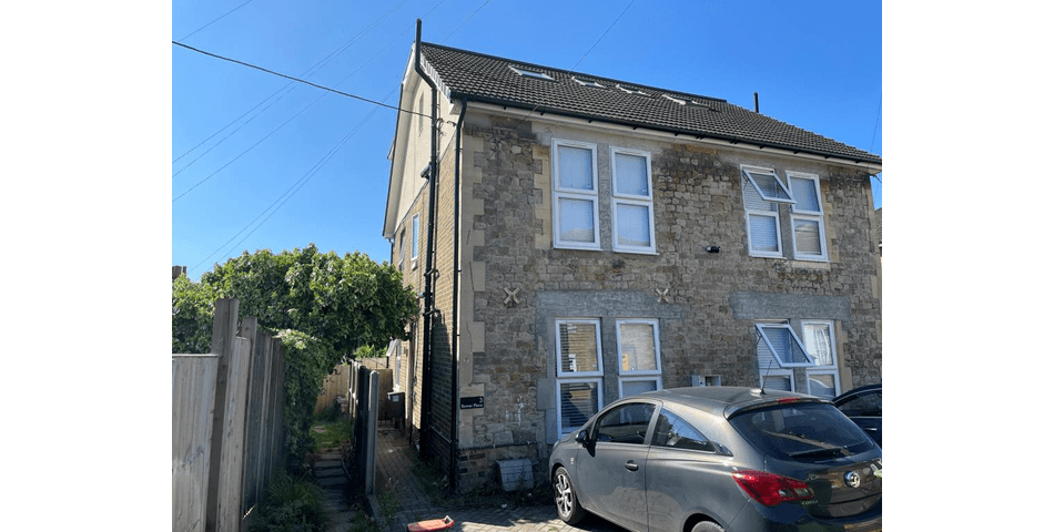 Property Image 0