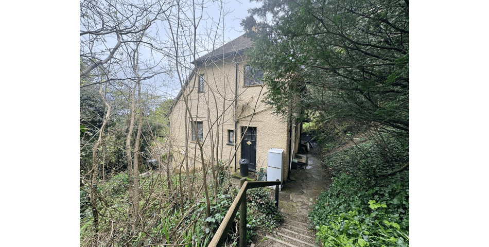 Property Image 0